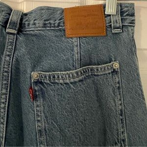 Levi’s dad utility jeans!!